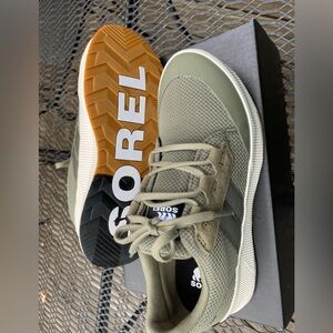 Sorel Out n About III low sneaker